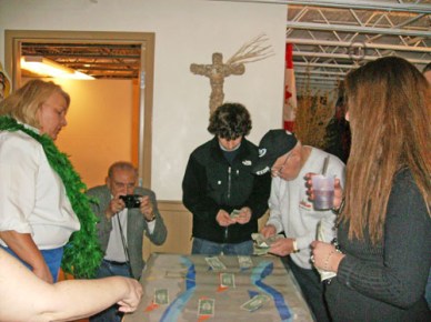 joey-ciolino This is Joey Ciolino and Bill Edmonds trying their luck at the "DOLLAH HAULAH" Table ( Joey won $15 bucks) We lost count on how many Bill won!
