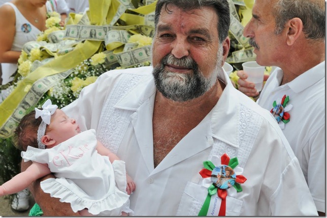 2011FIESTA SUNDAY PARADE 126