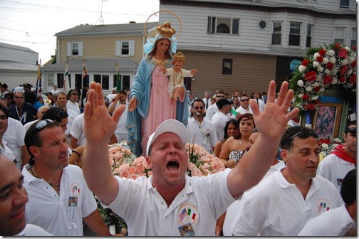 picFiesta100627Proc_0671wPR