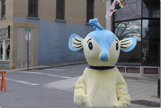 April 7, 2012 abdefghi 046