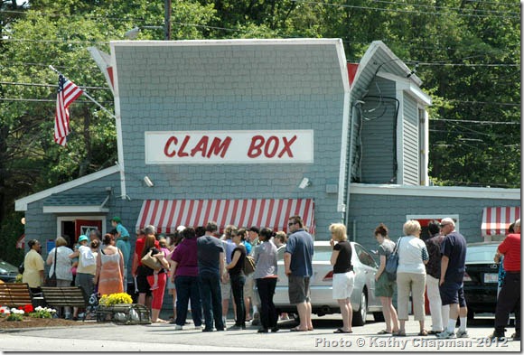 ClamBoxPhotoillustration