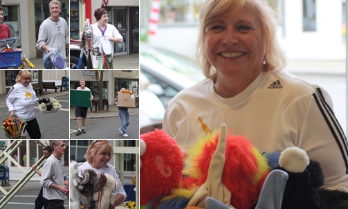 View Toodeloos Parade