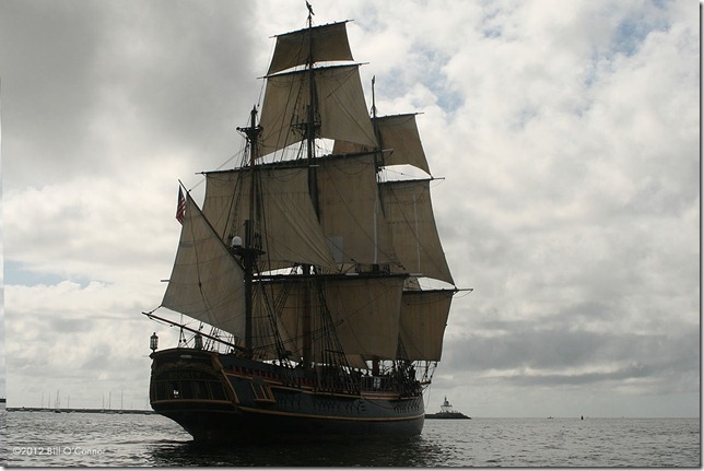 Bounty_Steams_Out_of_Gloucester