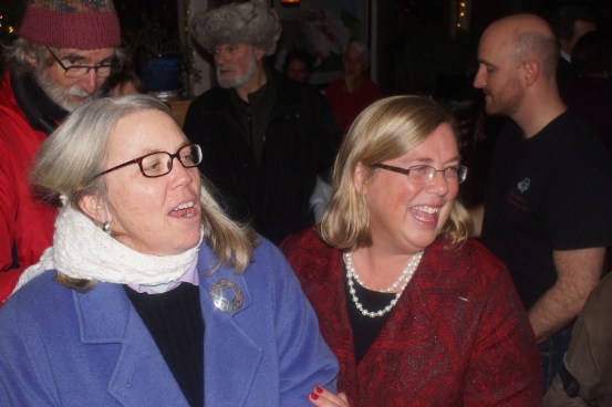 They really do look alike!