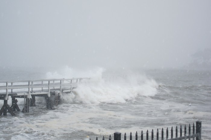 2 pier pic at high tide