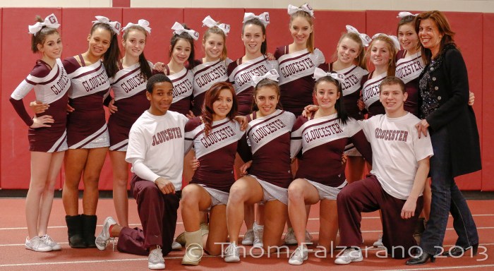 Cheerleaders_team_photo-142