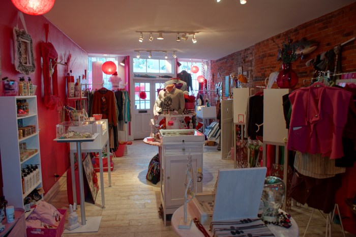 _Pop Gallery redecorated