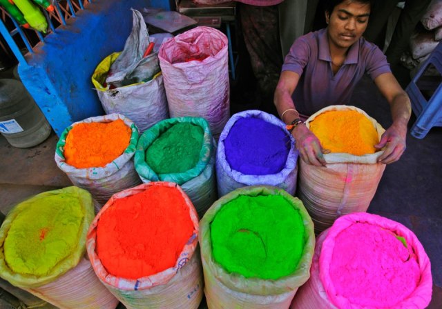 539936_10151417082063579_803216502_n