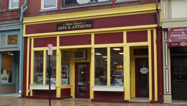 _main street arts and antiques façade