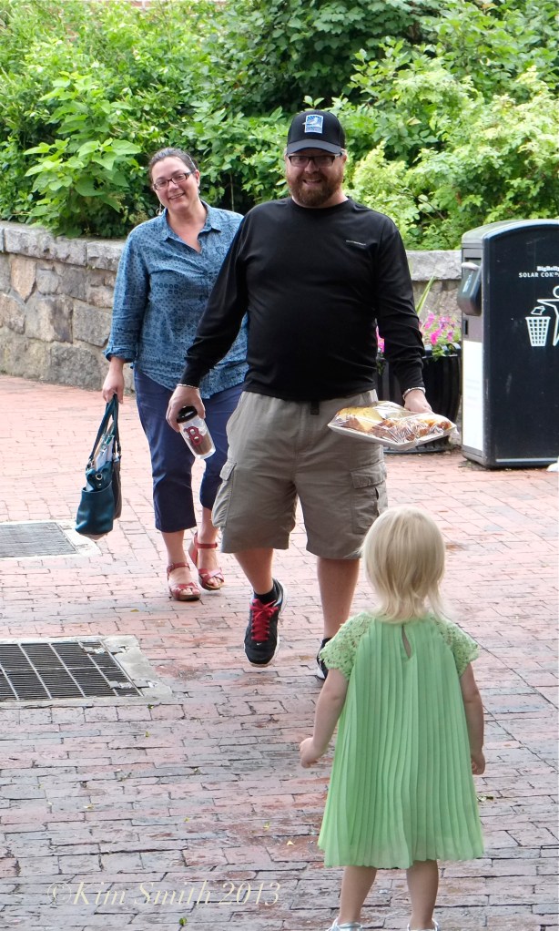 Hannah, craig Emelia ©Kim Smith 2013