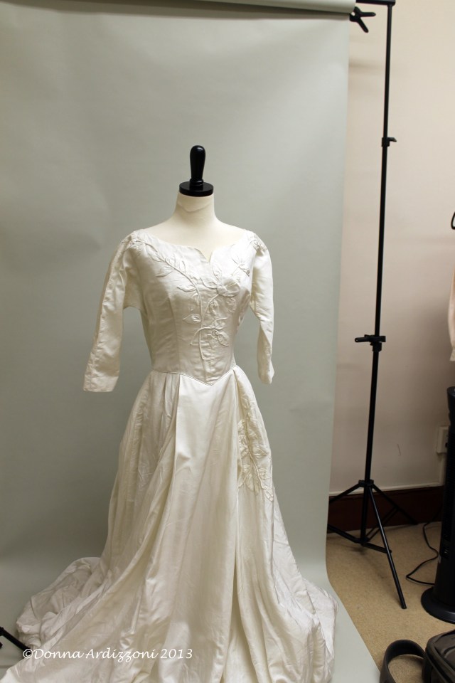 July 20, 2013 Alicia Pensarosa Vintage Brides dress