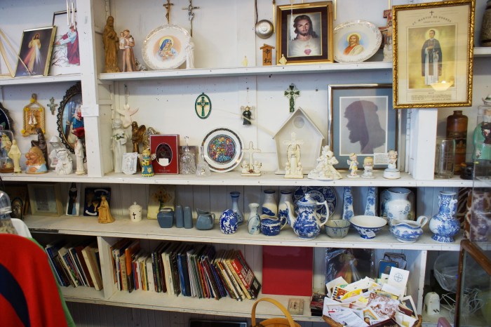 _Past present shoppe 1