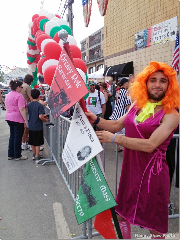 webGreasy-pole-winner0174-copy