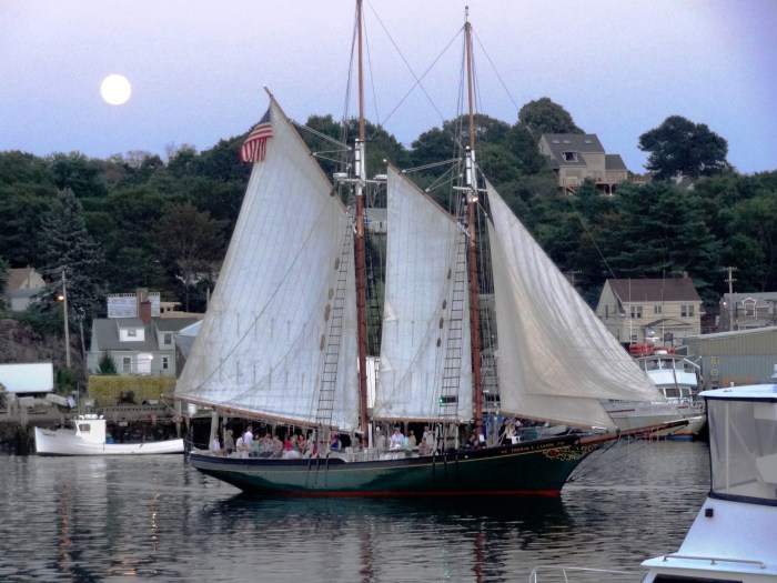 lannon turn full moon