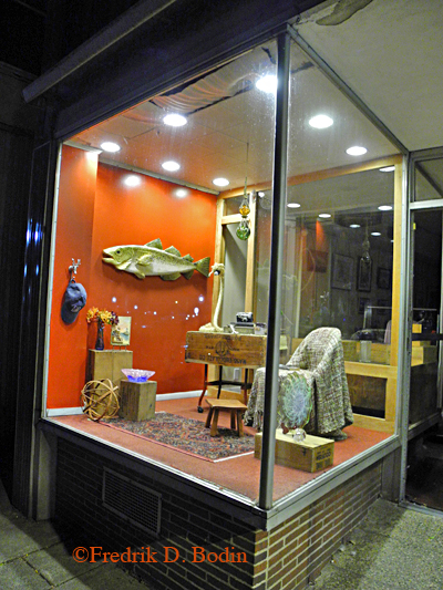 This is the starboard side window, completed.