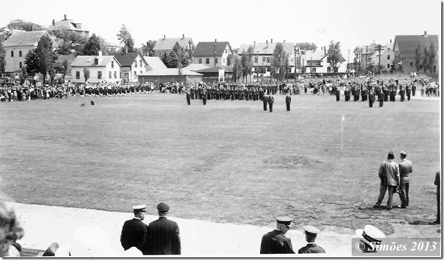 Newell Old Photo - Field Day