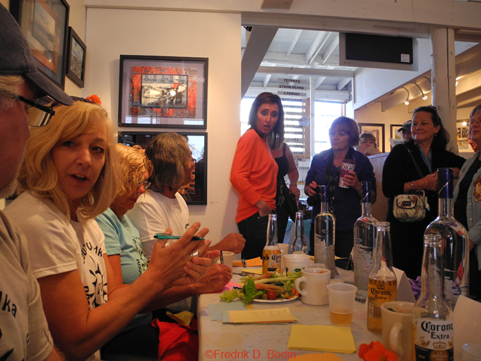 Joey C, creator of GMG, has given his sister Felicia authorship on the blog and the 10am daily slot. That's just after mine, and I love it. I'm sure we'll get so many ideas for cooking, because that's what she's all about. Felicia always brings the most generous and delicious dishes to events. This photo is from the Bloody Mary contest. L-R: James Eves, Karen Ristuben, Kathy Downer, and Ed Collard (all honorable judges), and Felicia.