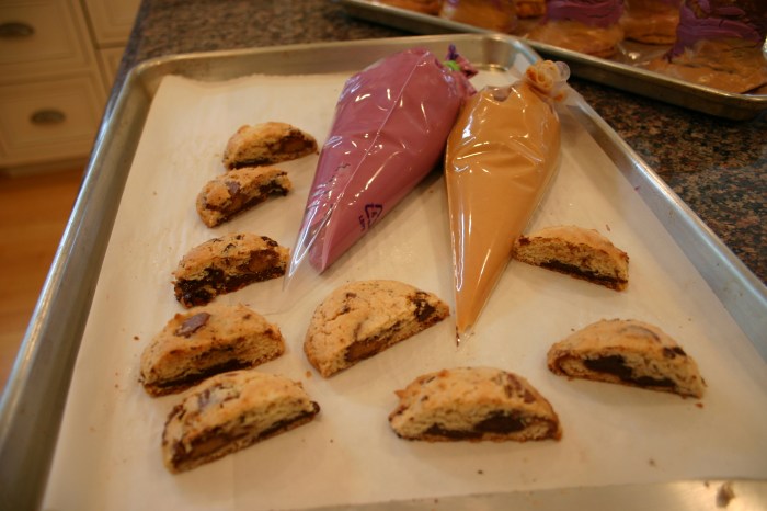 PB&J Caramel Apples 070