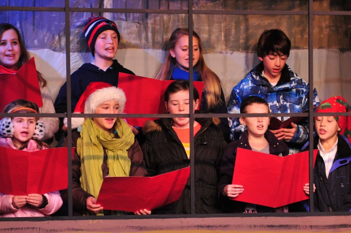 The Carolers photo by Gary Ng 