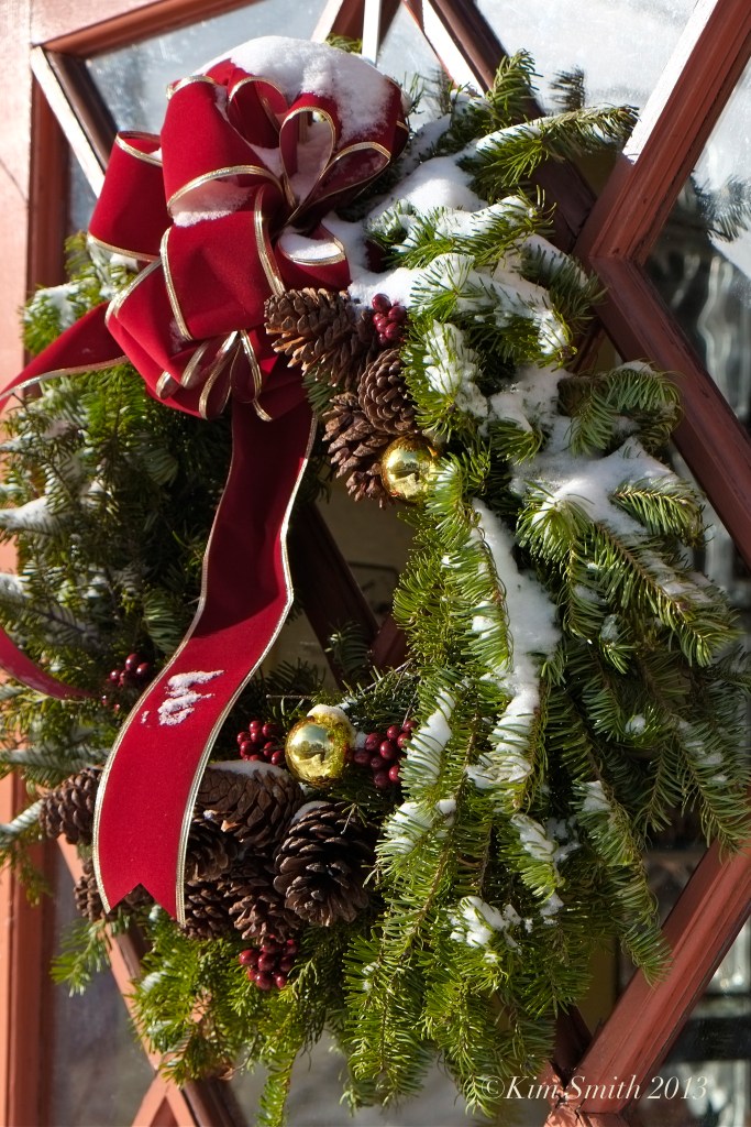 Duckworth's wreath ©Kim Smith 2013