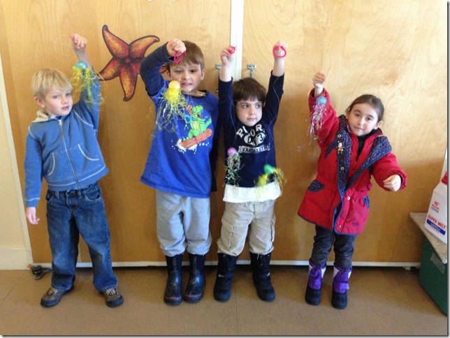 422593_517320854978447_544654791_n