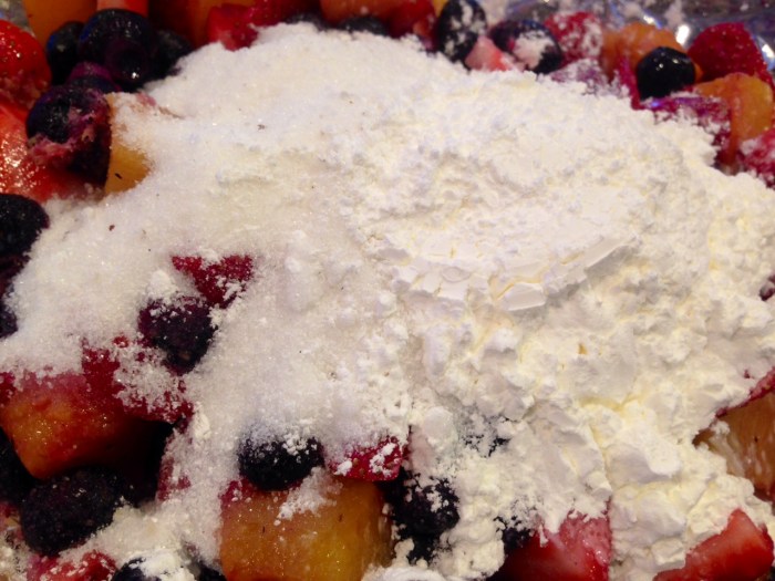 mixed berry & peach cobbler (13)