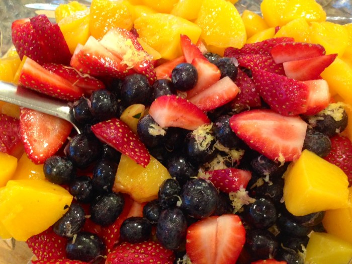 mixed berry & peach cobbler (19)