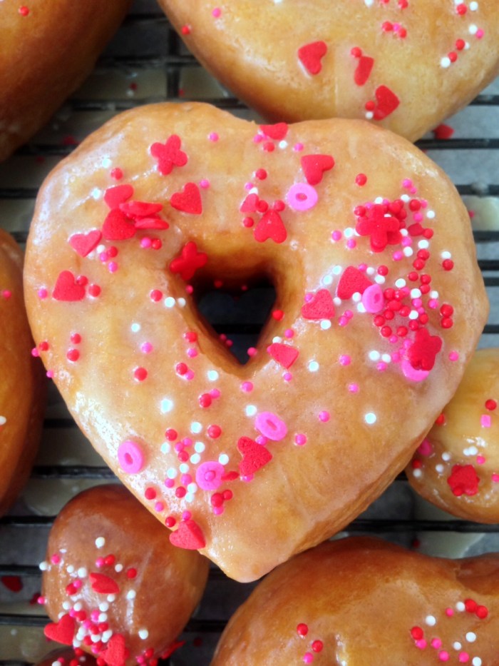 valentine donut 1