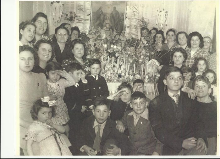 Linquater family altar Dolores