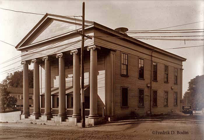 The City of Gloucester's first seat of government was at 8 Washington Street. After the city government moved into the new City Hall on Dale Avenue in the 1870's, the old Town Hall became the Forbes School, and is now home the the American Legion, Post 3.