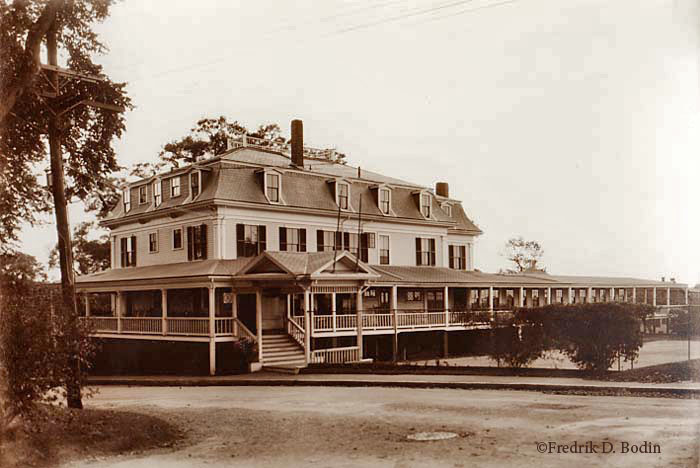 The Delphine was located on Eastern Point Road, on top of Patch Hill, and past the Harbor View Hotel (which is now Windward Point).