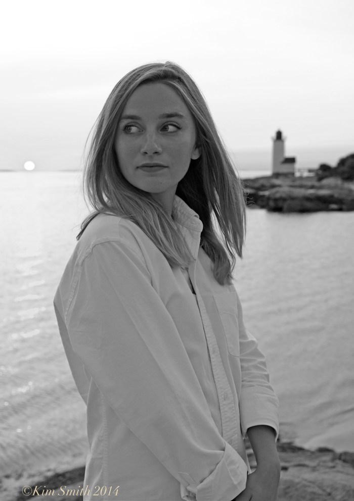 Liv Hauck Lighthouse Beach sunset bl-w ©Kim Smith 2014