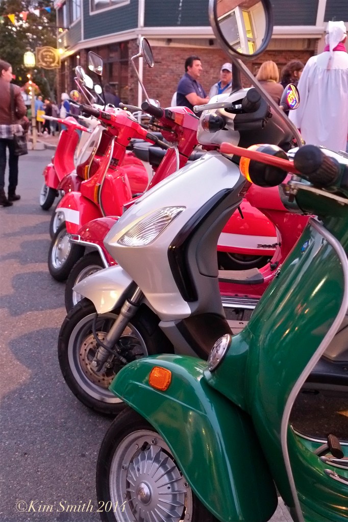 Vespas ©Kim Smith 2014 copy