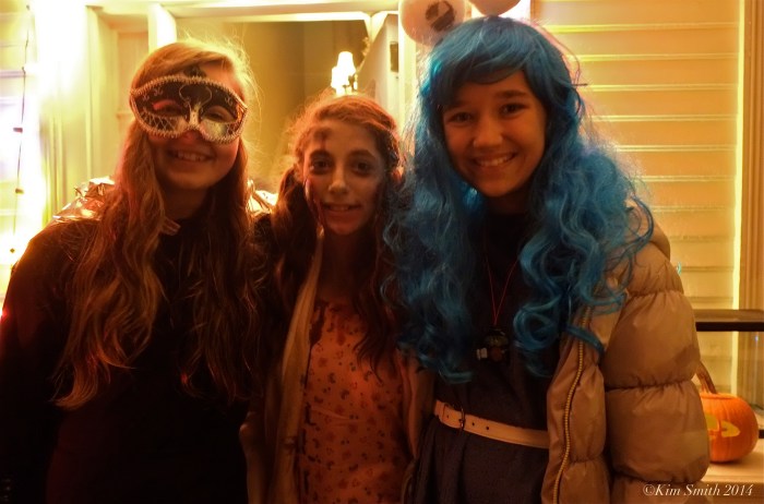 Halloween Emma and Friends ©Kim Smith 2014