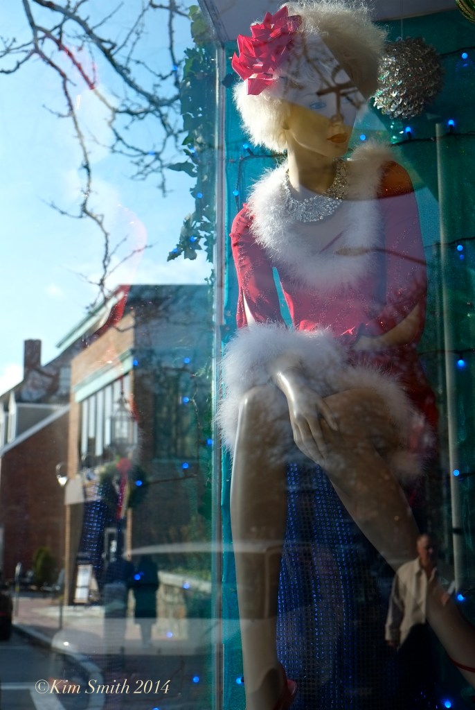 Bananas Gloucester -2 ©Kim Smith 2014