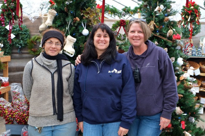 Grace Novello, Pam McKechnie, Jodi Sivak ©Kim Smith 2014
