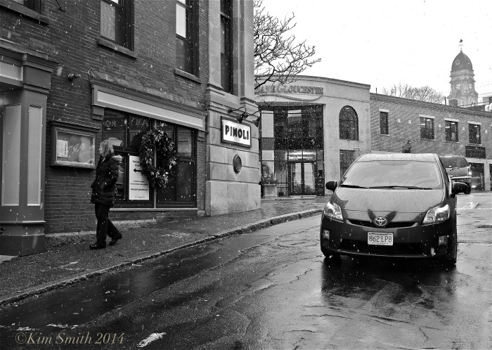 Pinoli Restaurant Gloucester MA ©Kim Smith 2014