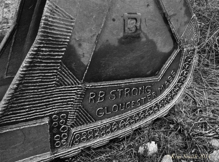 RB Strong excavator bucket ©Kim Smith 2014