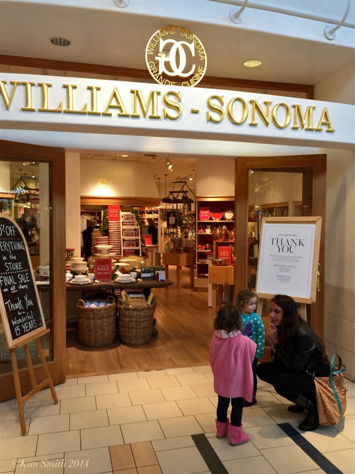 Williams Sonoma closing North Shore mall ©Kim Smith 2014
