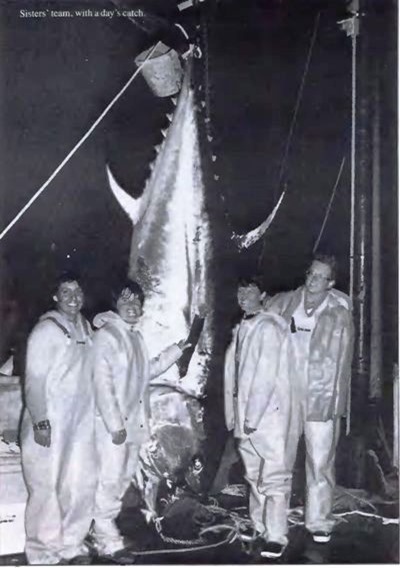 woman moonie bluefin