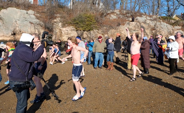 2015 Rocky Neck Plunge ©Kim Smith 2015