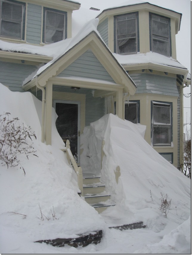 House with snowdrifts 2.9.15