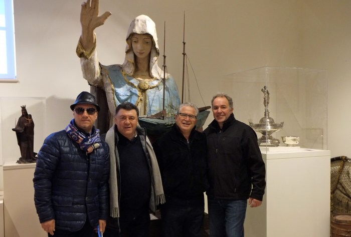 Sicilian Envoy Honors Mayor Romeo Thekan -3 ©Kim Smith 2015.