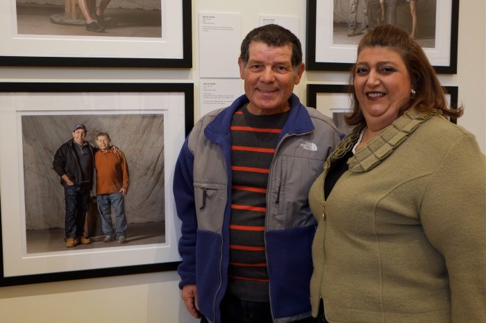 Sicilian Envoy Honors Mayor Romeo Thekan -4 ©Kim Smith 2015