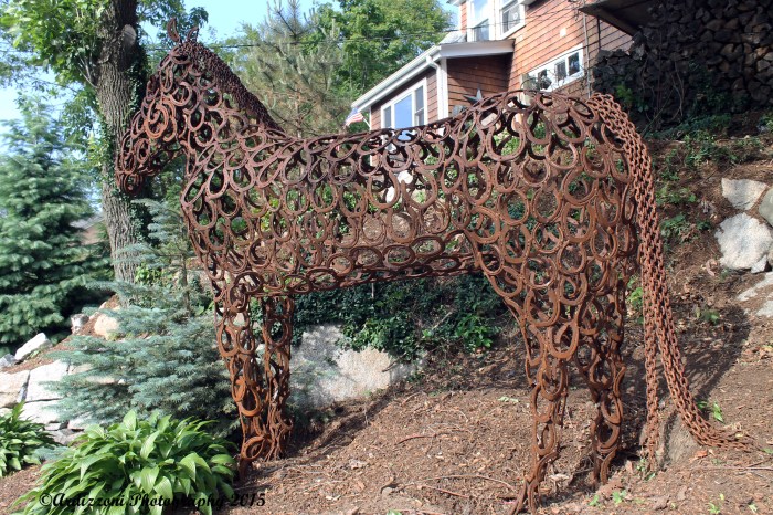 June 18, 2015 bronze horse on Magnolia Avenue