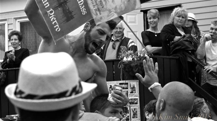 Joe DaSilva 2015 Saturday Greasy Pole Champion b:w ©Kim Smith 2015 copy