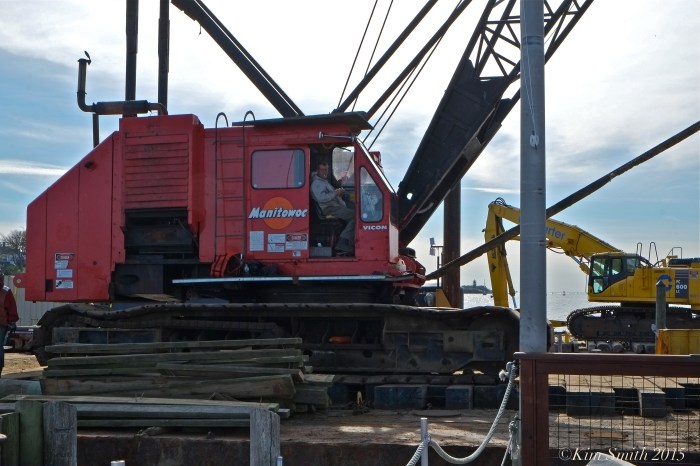 CRANE Gloucester Harbor Environmental Clean up ©Kim Smith 2015
