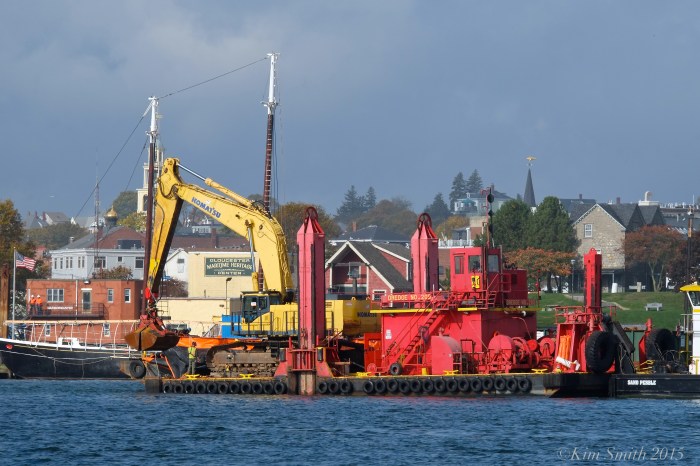 Gloucester Harbor-2 ©Kim Smith 2015