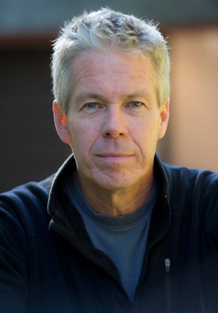 Robert Walsh headshot