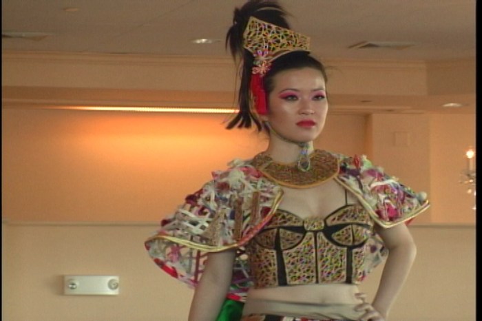 wearableArt.Still002